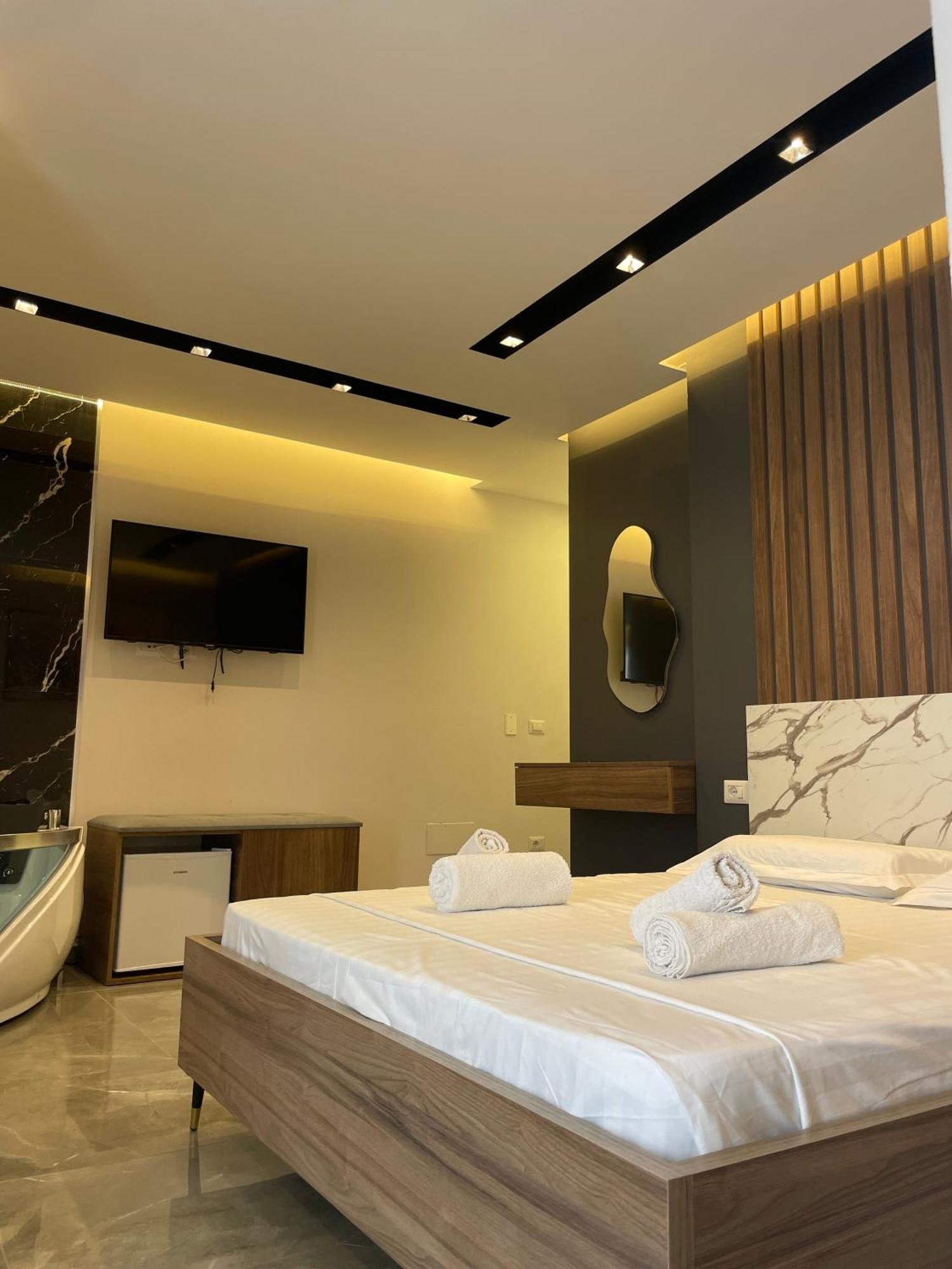 Hotel Qetesia-Te Indriti Велипойе Экстерьер фото